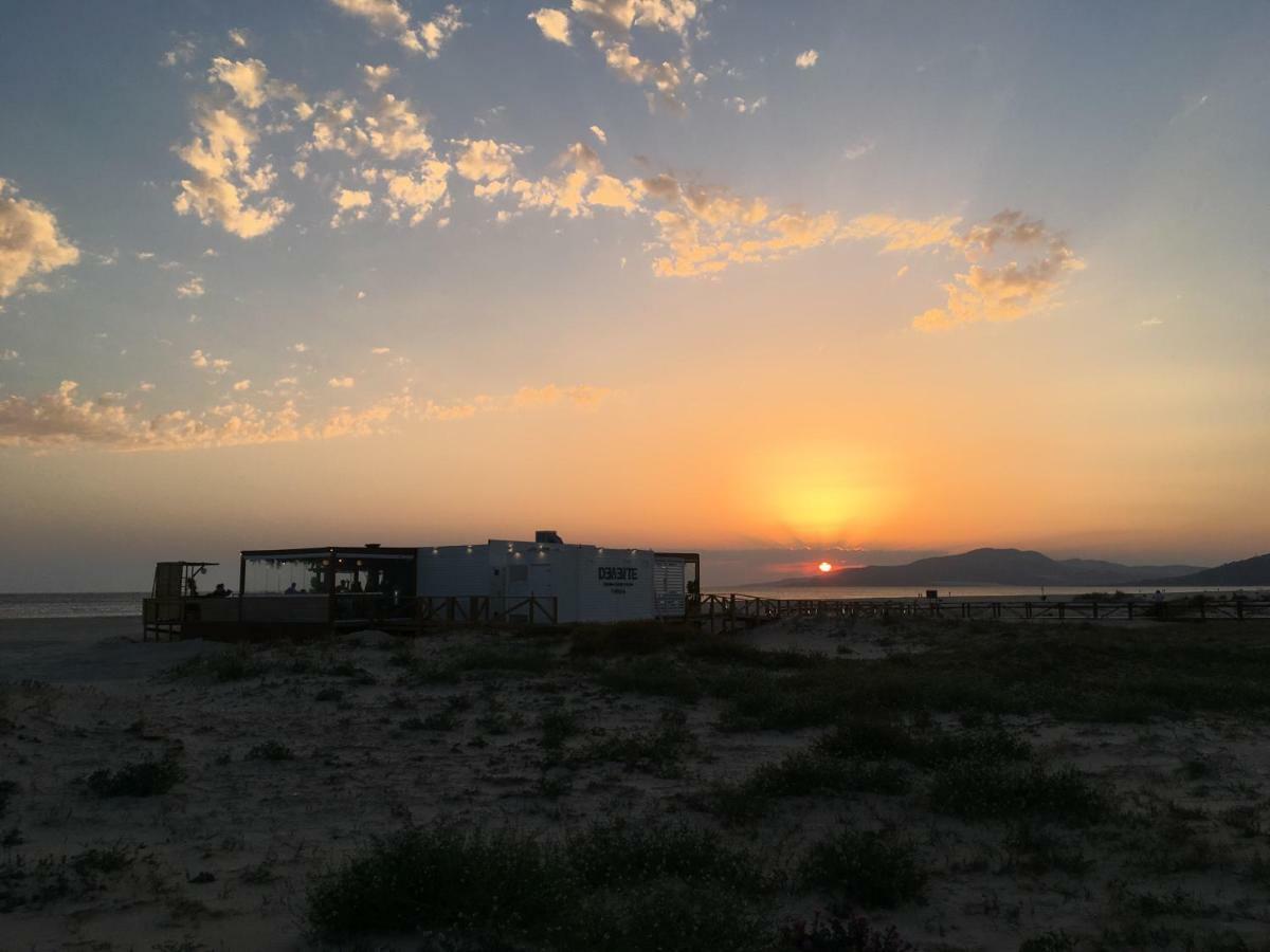 Beach Apartment Garden And Wifi Tarifa Esterno foto
